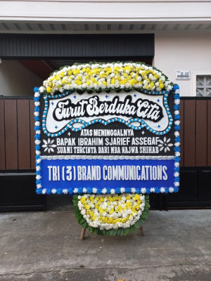Papan Bunga Duka di Kadununggal